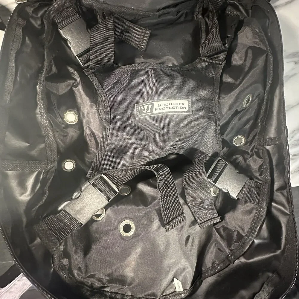 Warrior Jet Pack Max S1 Lacrosse Equipment Bag Backpack Large Vented